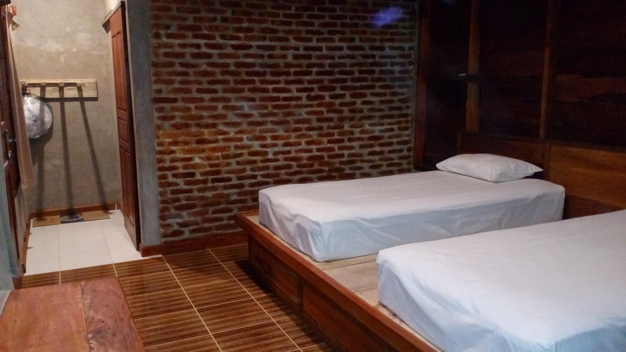 Dolin Cottage Hilibotodane Buitenkant foto